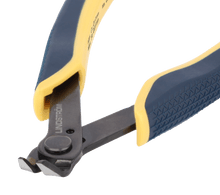 Load image into Gallery viewer, 6258 Lindstrom Flush Edge Shear Cutter with Oblique Head
